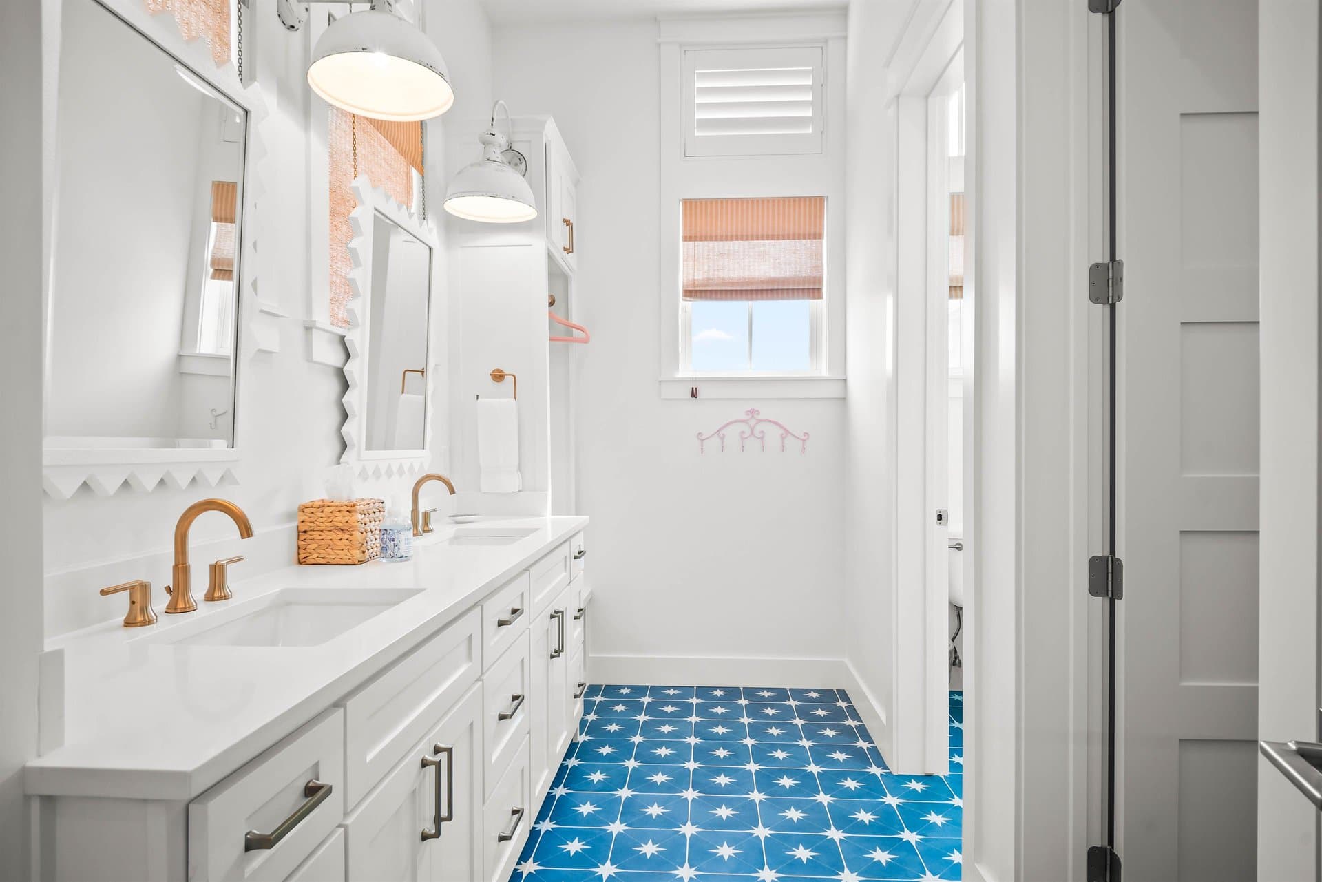 Here Comes The Sun - Image 34