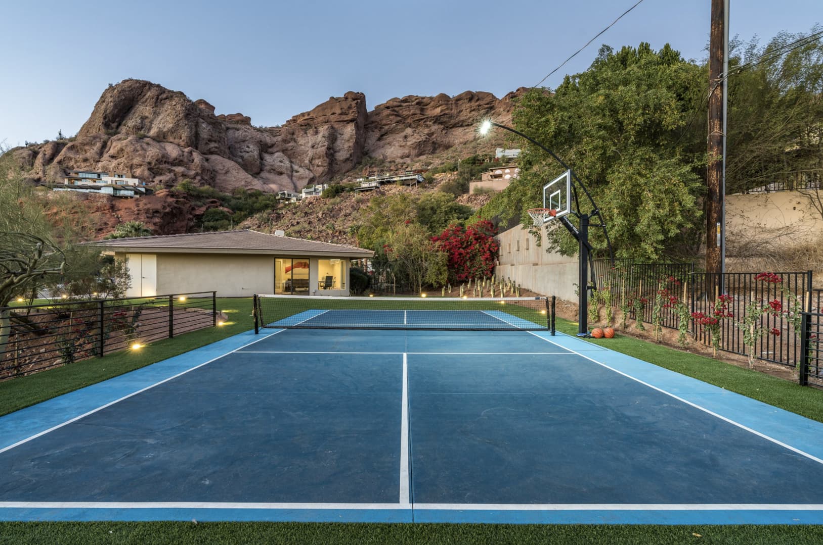 The Harlow - Image 41