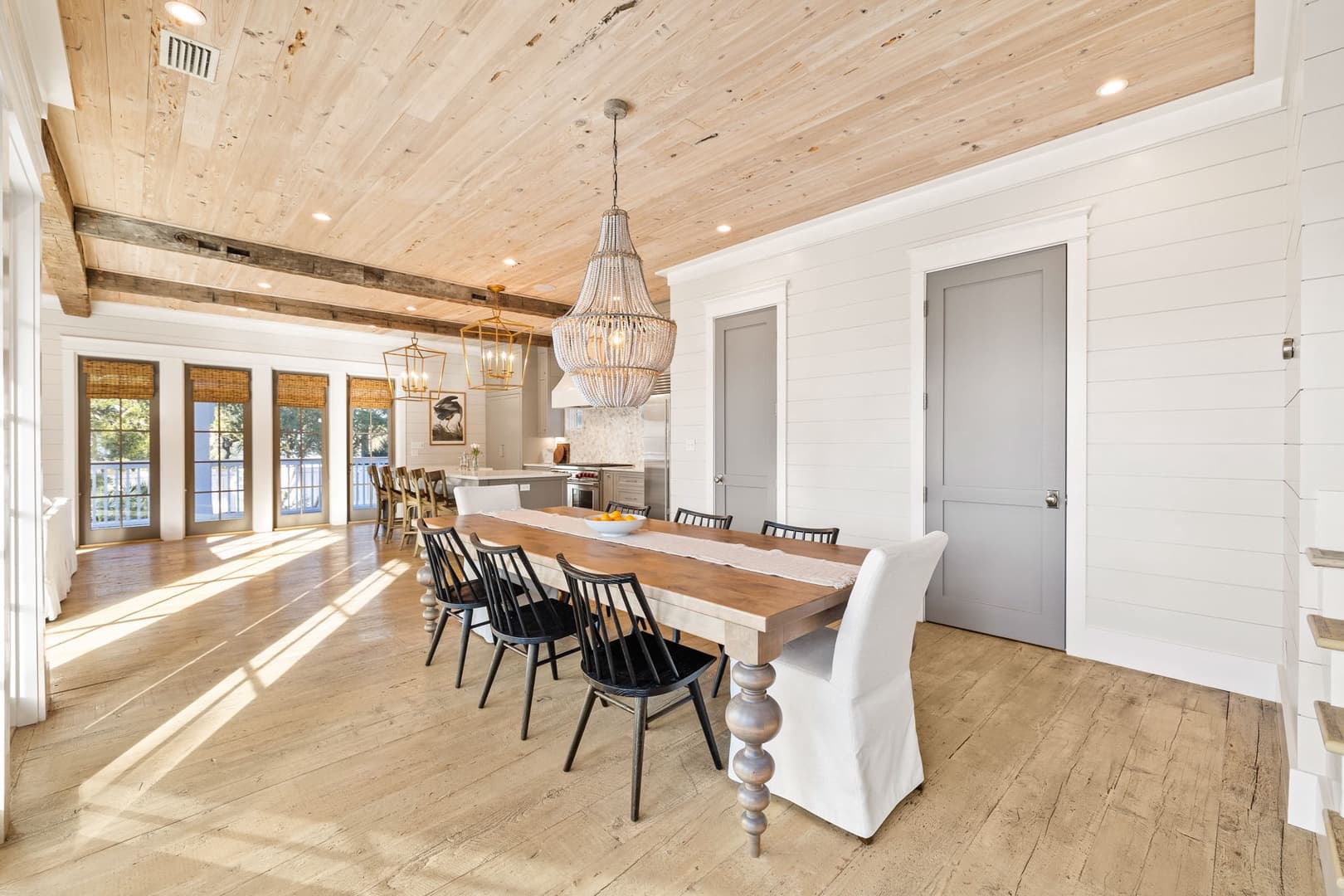 Traveler's Rest - Image 13