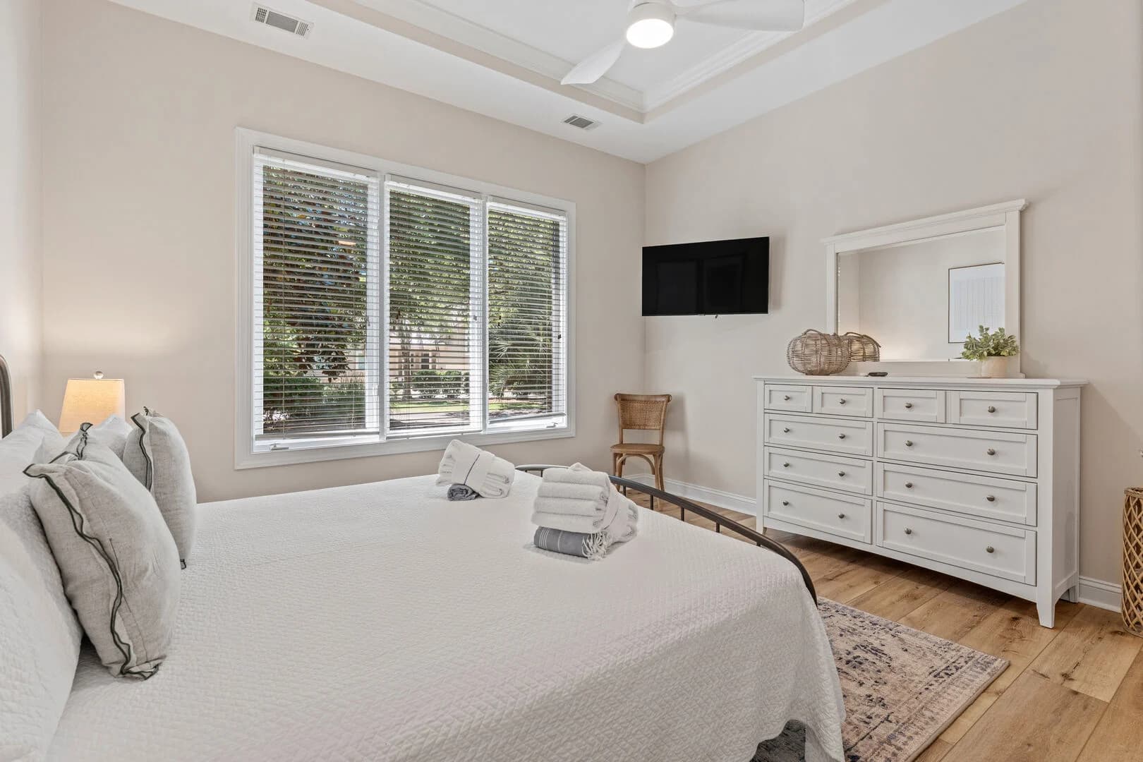 Southern Charm Retreat - Image 34