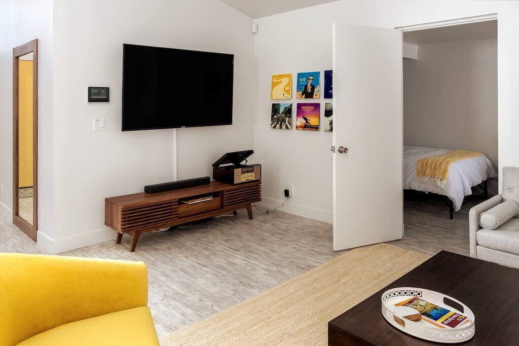 Golden Gem House - Image 39