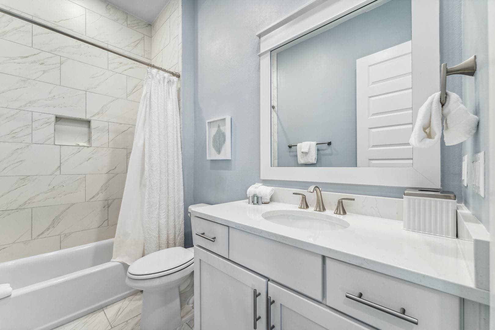 Sea-in is Believin - Image 18