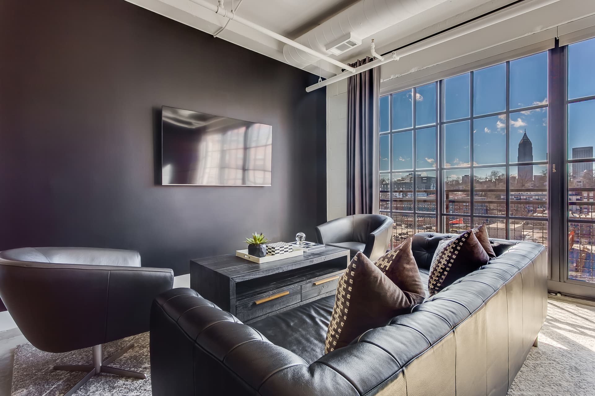 Neptune Loft - Image 4