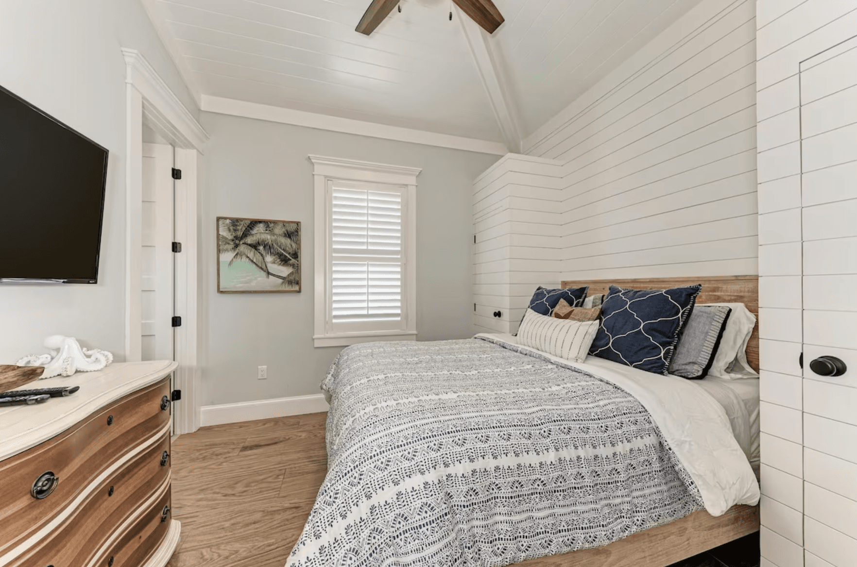 Slice Of Paradise - Image 28