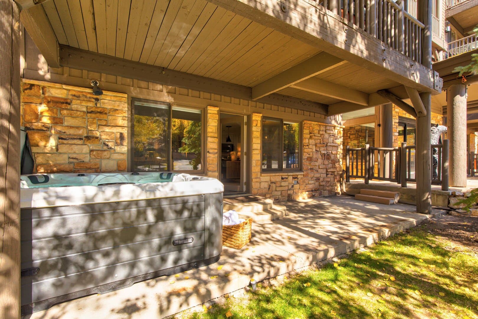 Silverlake Home - Image 38