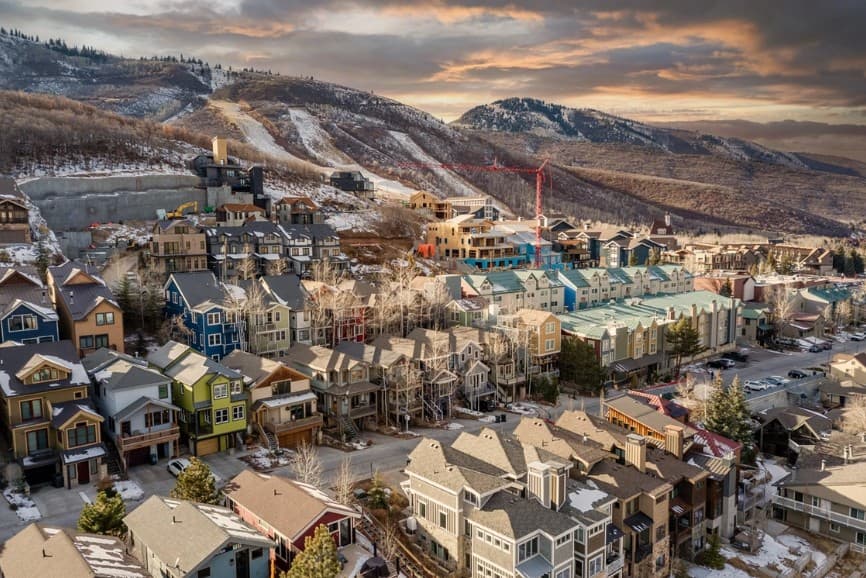 Chartreuse - Image 3