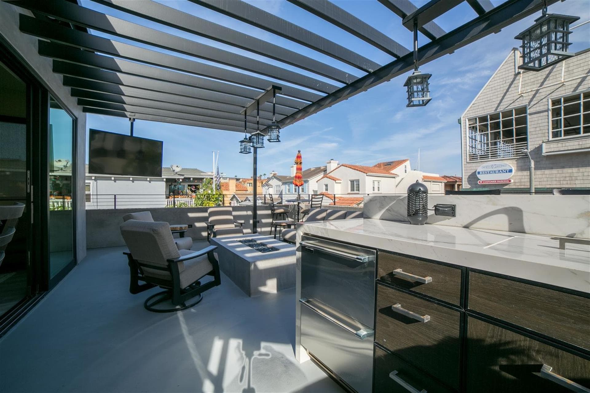 Bay Escape - Image 14