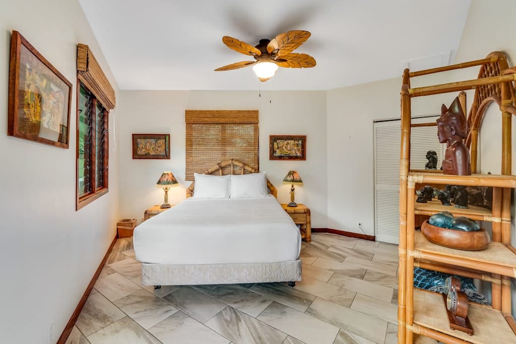 Manini Beachfront Getaway - Image 14