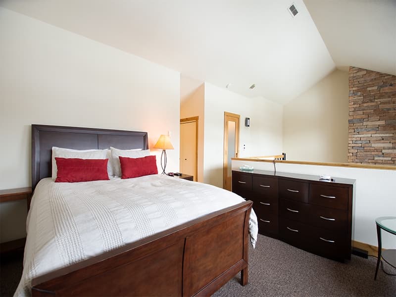 Snowblaze Residence 33 - Image 21