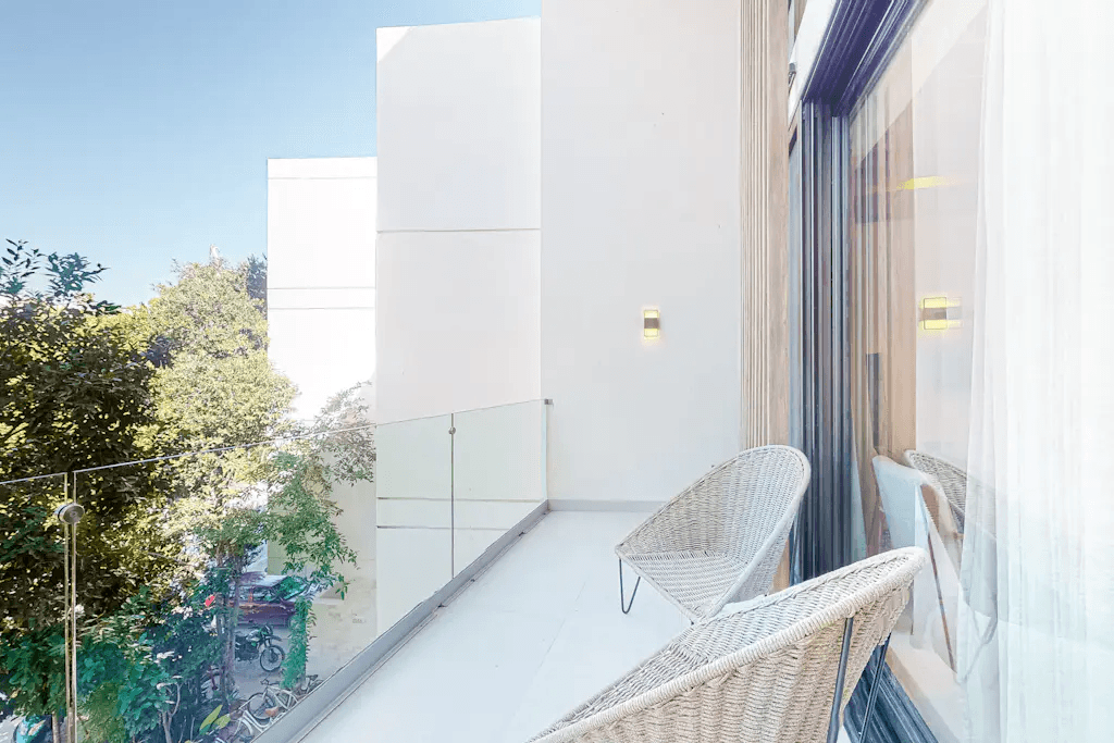 Moonlit Mirage - Image 15