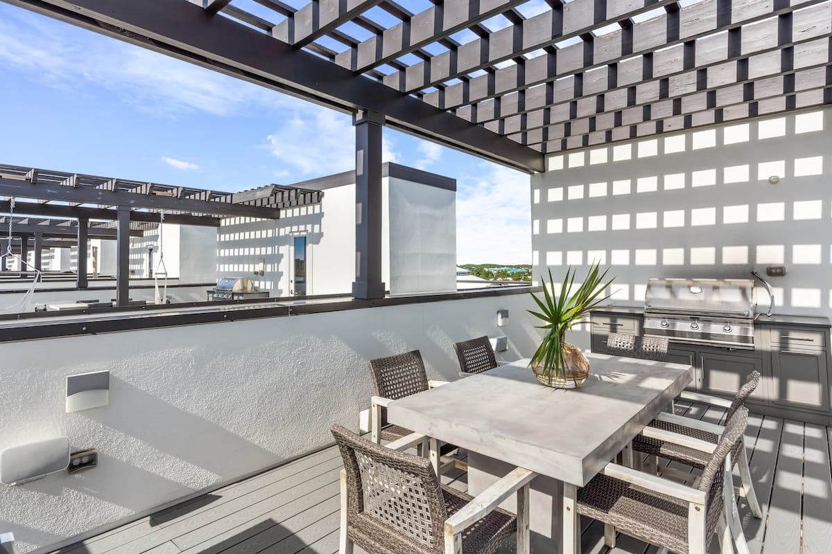 Crest One - Image 29