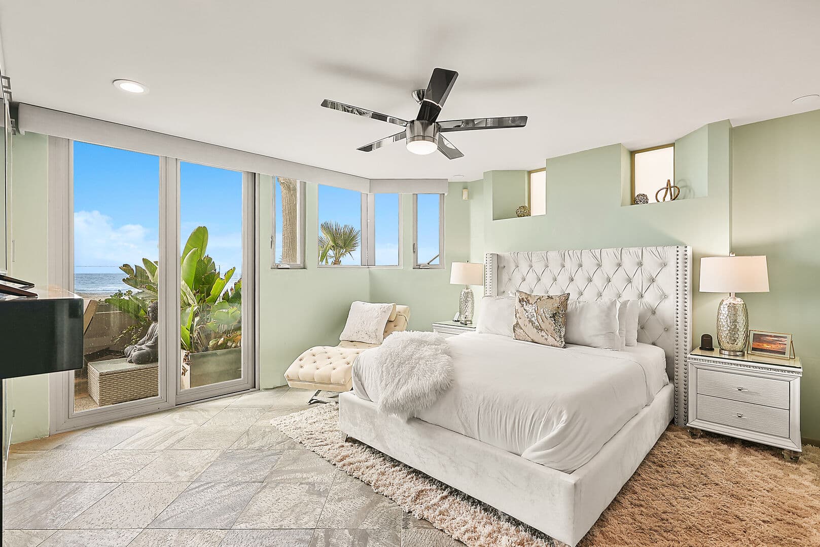 Oceanfront Haven - Image 11