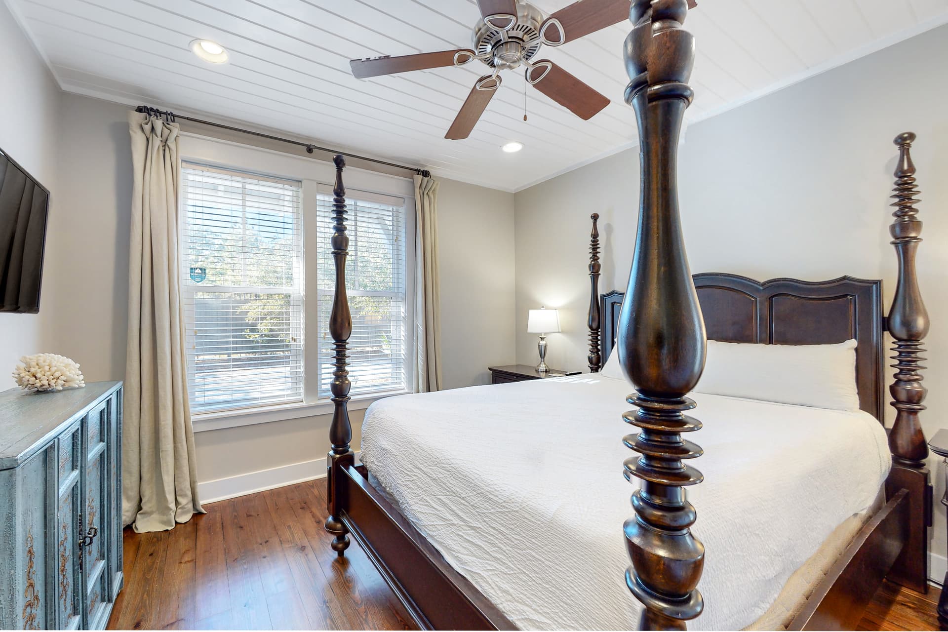 Coastal Retreat House - Image 6