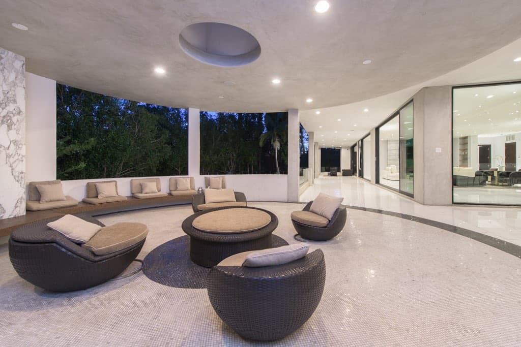 Hillside Estate - Image 14