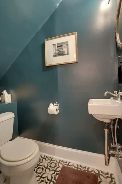 Capitol Comfort - Image 31