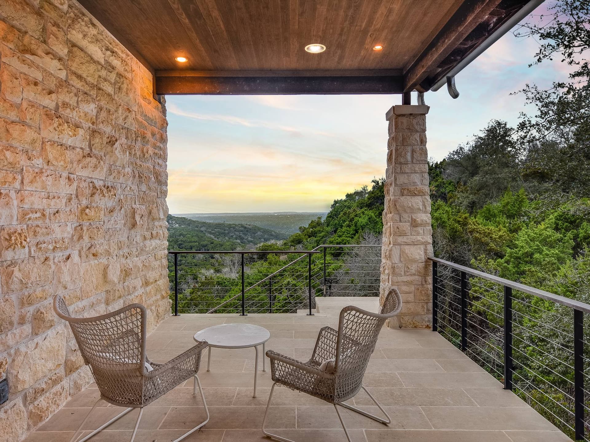 Canyon View - Image 34