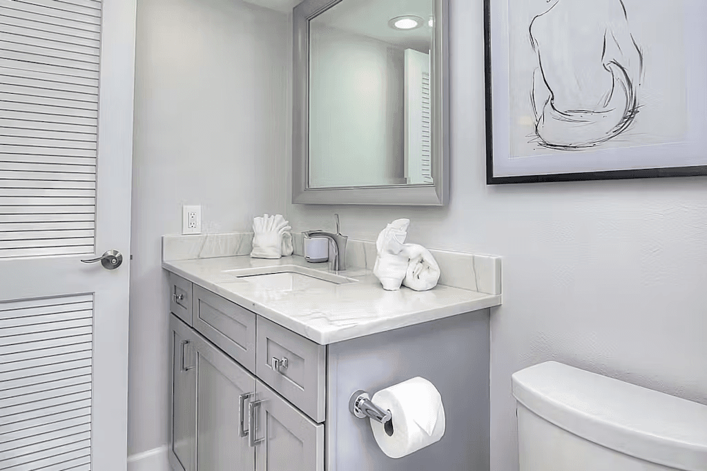 Sand Key Residence - Image 15