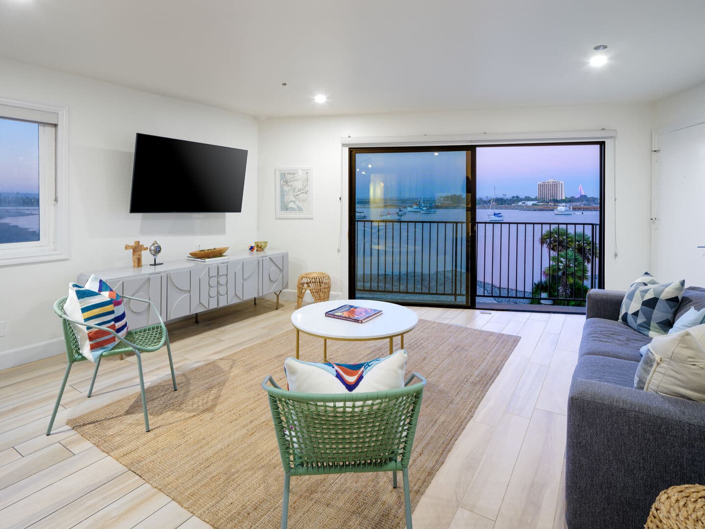 Bayside Walk Place - Image 8