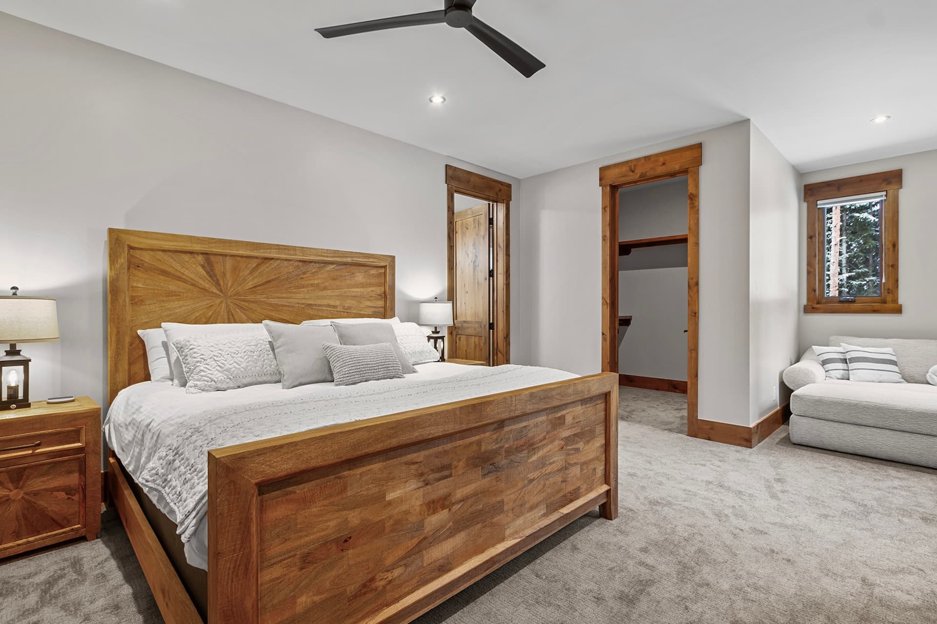 Timberline Lodge - Image 22