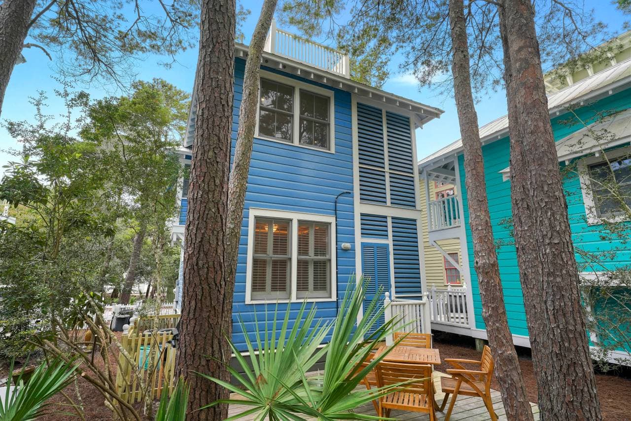 Little Lodge - Image 35