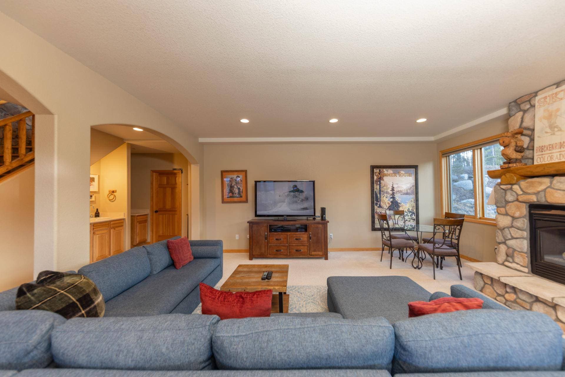 Moosehead Lodge - Image 16