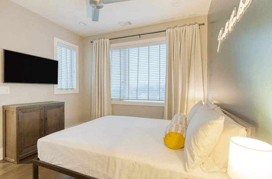 Doralee Home - Image 17