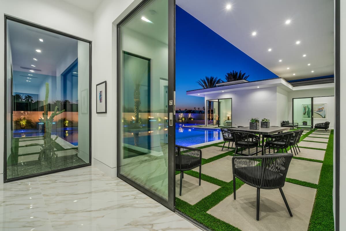 Bravo Villa #13 - Image 38