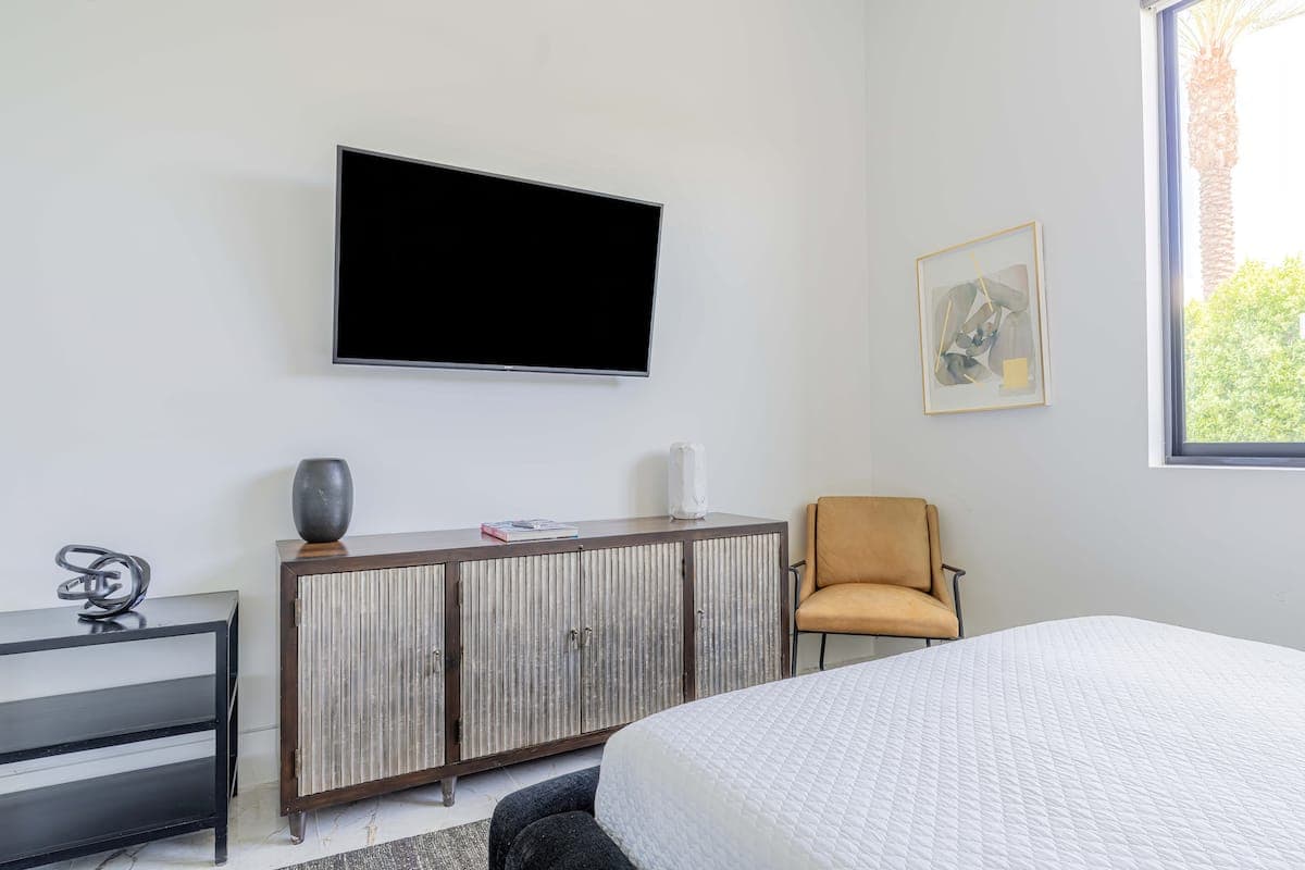 Bravo Villa #7 - Image 34