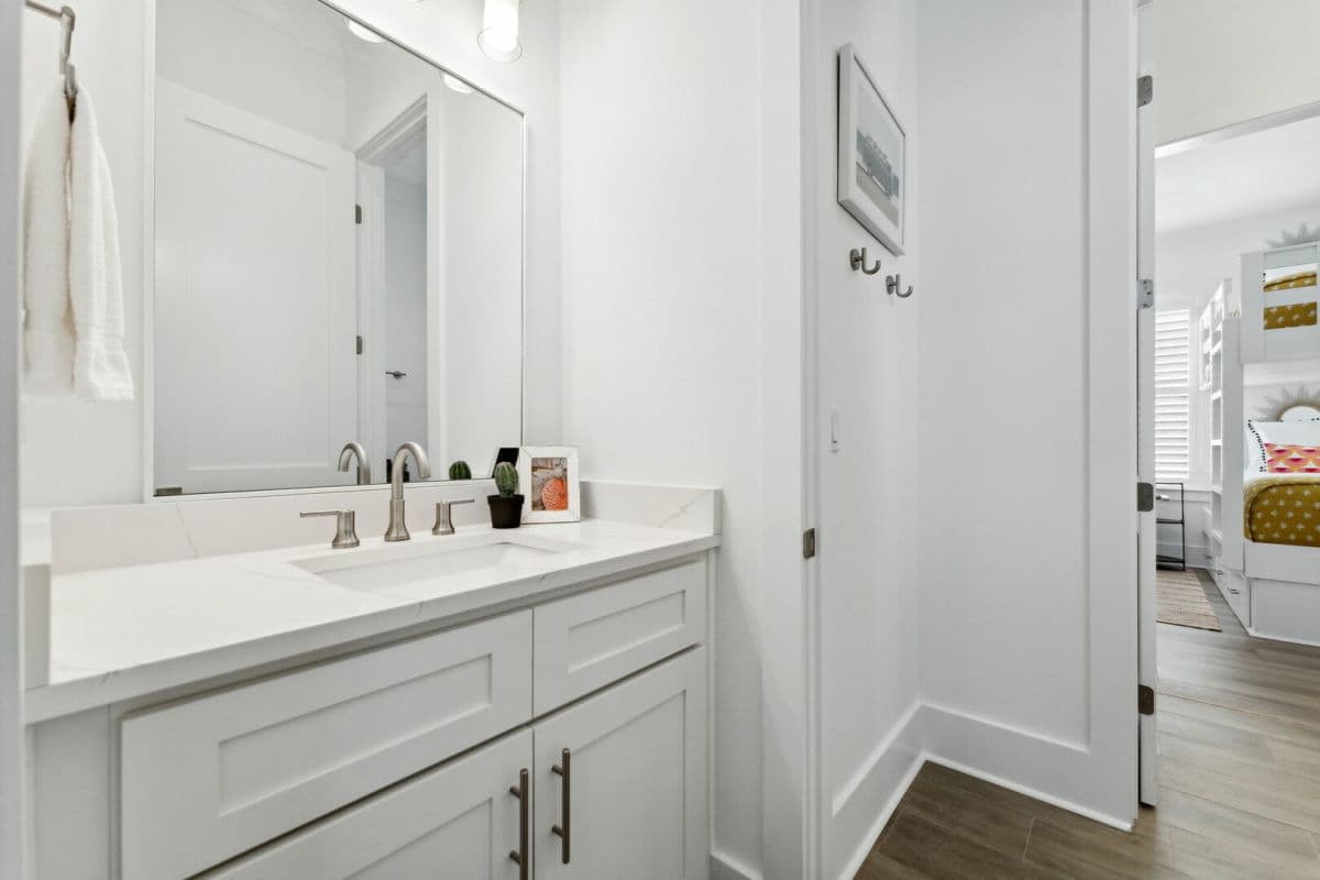 Summer Lane - Image 51