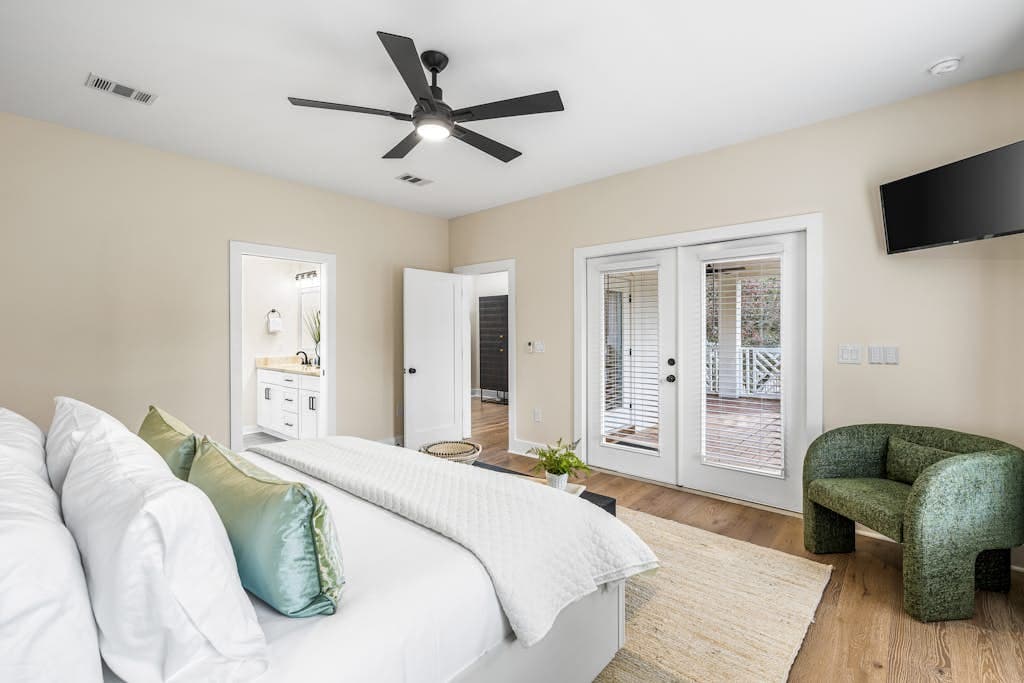 Where Waters Meet - Image 27