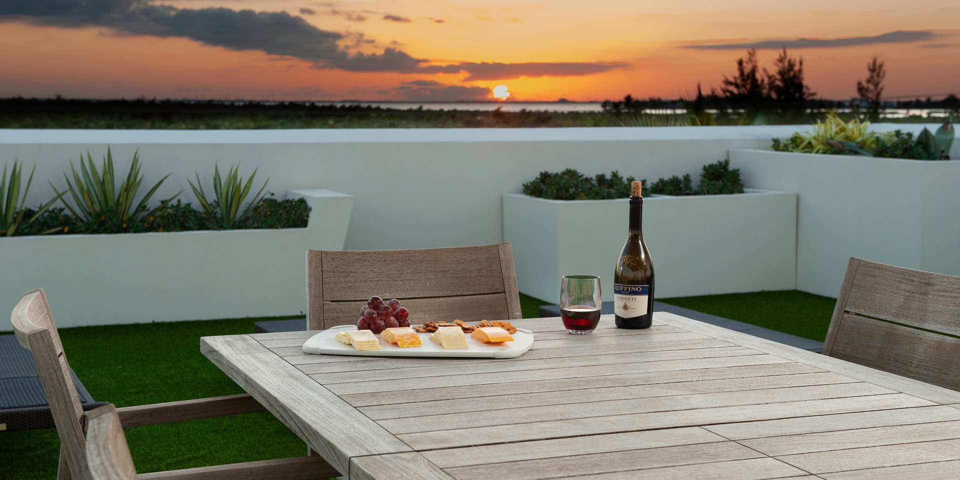 Olympus Villa - Image 31