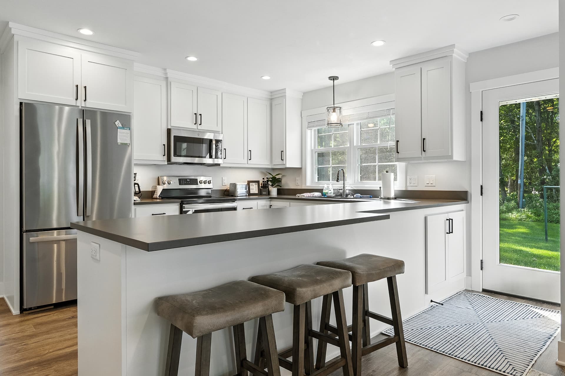 Thenell's Beach House - Image 5