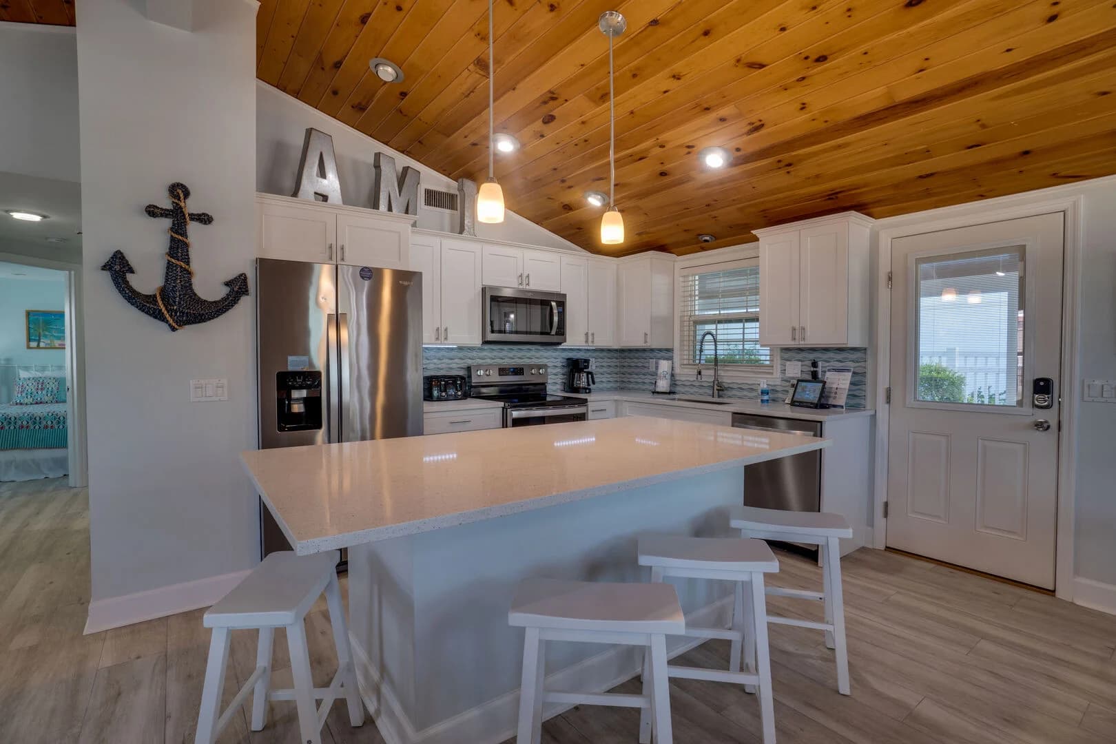 Anchor Splash House - Image 5