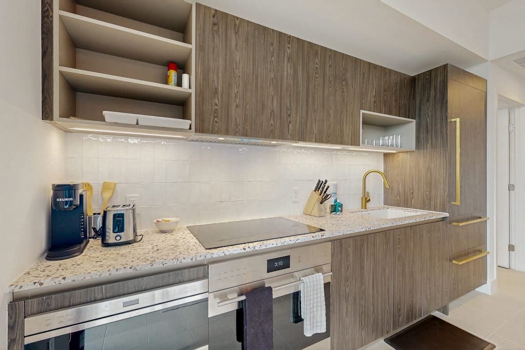 Beachside Bliss Estate #4801 - Image 4