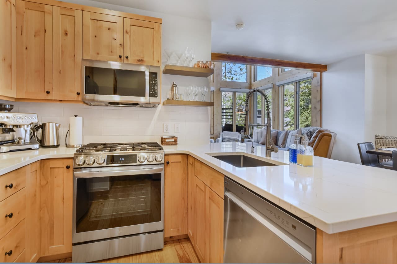 Mountain Crest Home - Image 5