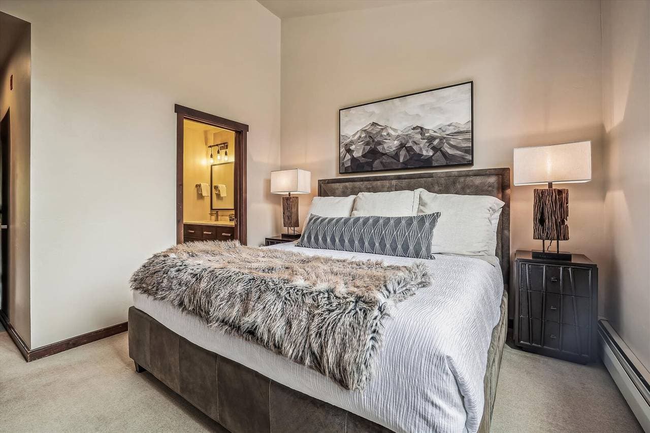 Main Street Junction Condo #29 - Image 8