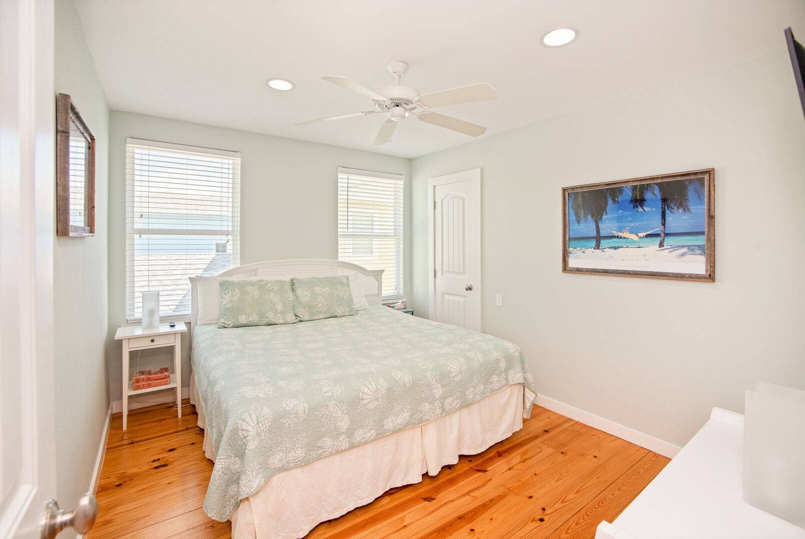 Bach Porch - Image 18