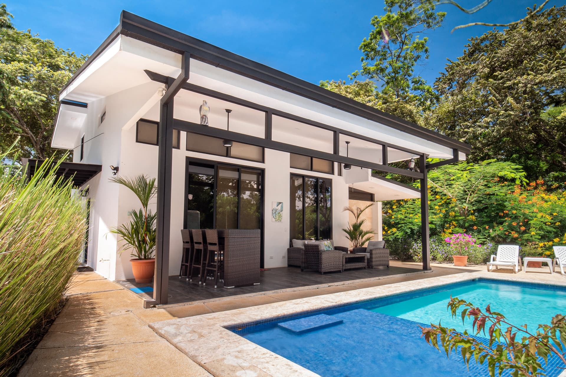 Studio Retreat Home - Image 2