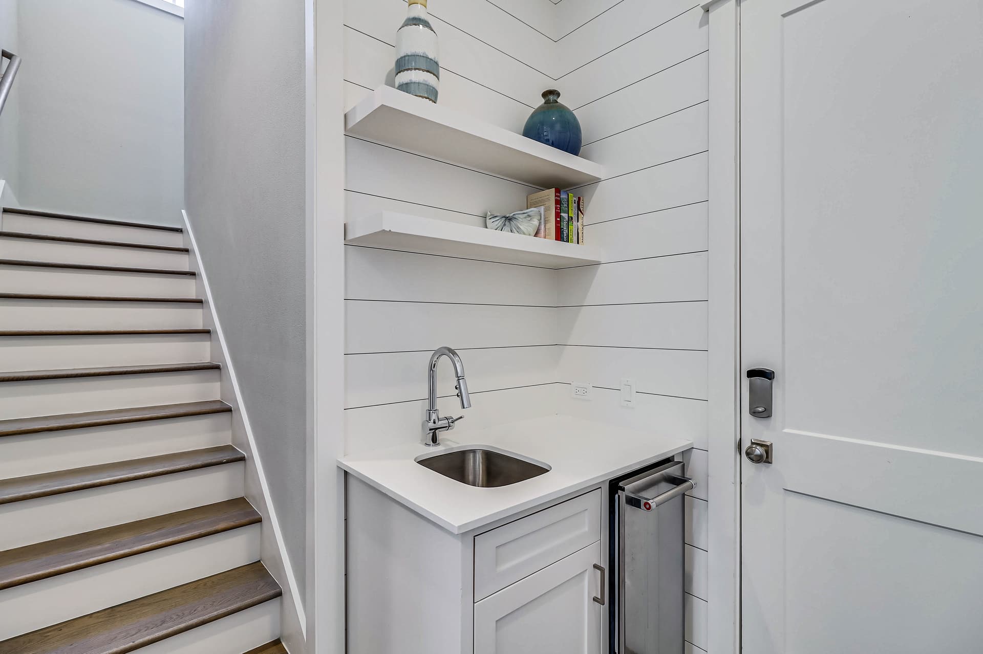 Coastal Oasis House - Image 19