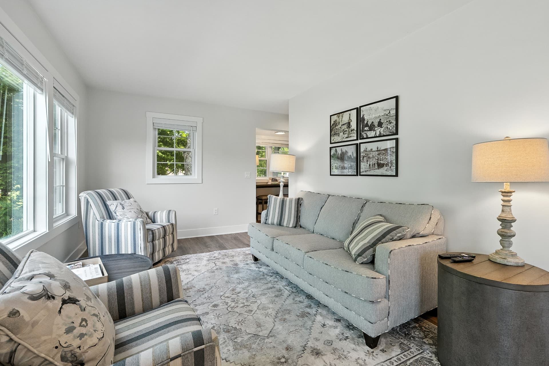 Thenell's Beach House - Image 18