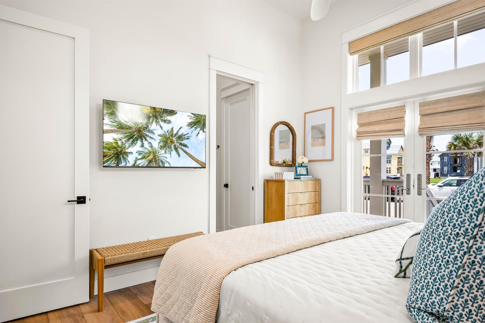 Tide and Seek - Image 11