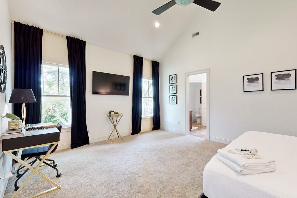 Music City Getaway - Image 16