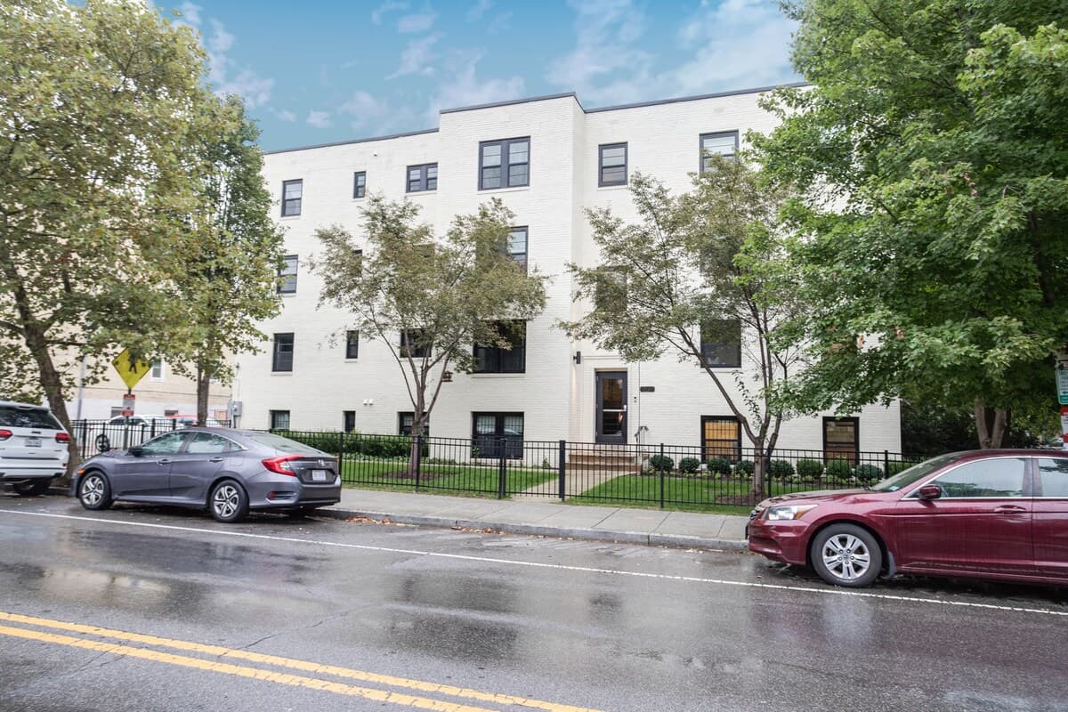 Stardust Residence - Image 13