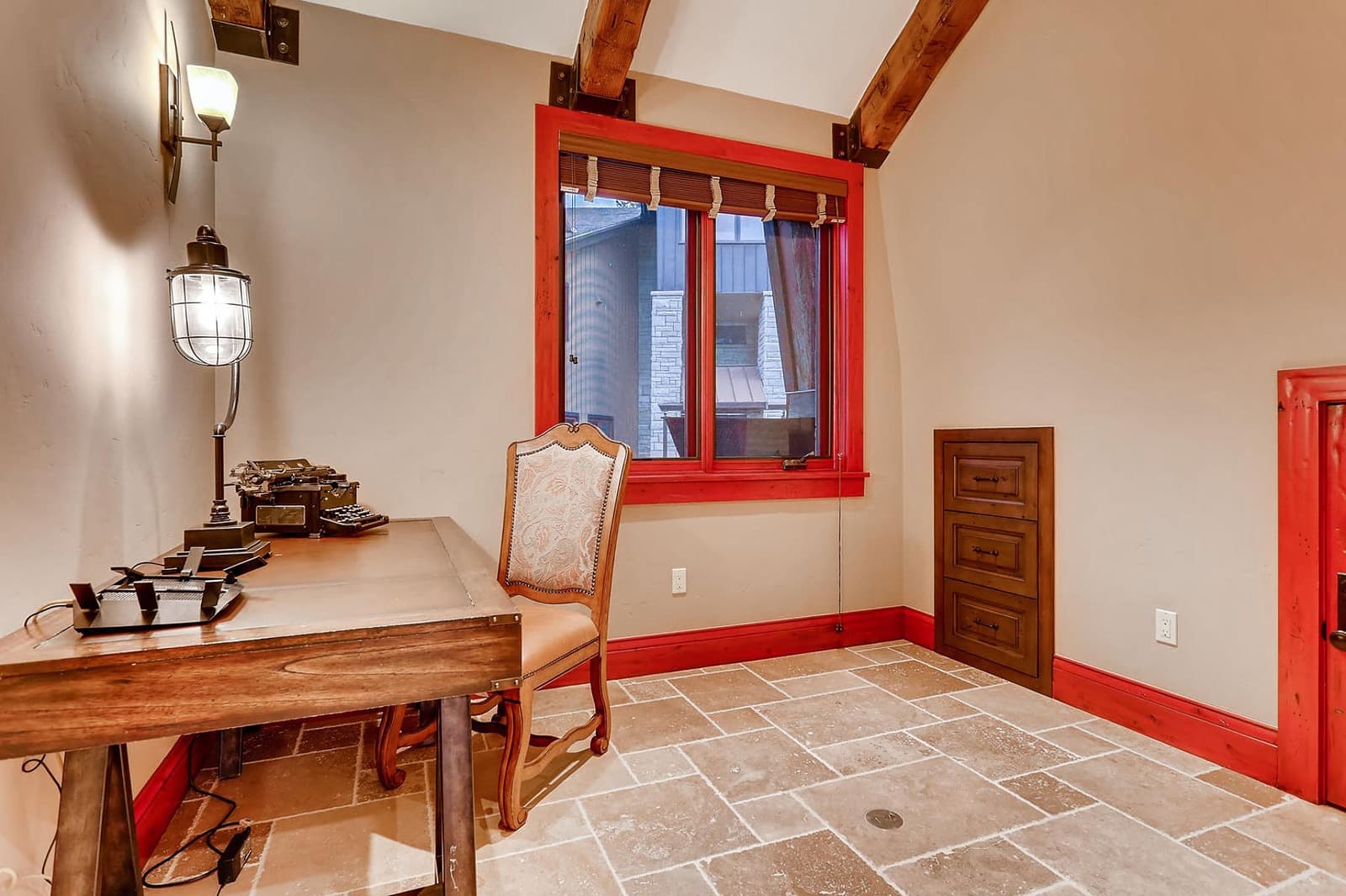 Snow Manor - Image 37