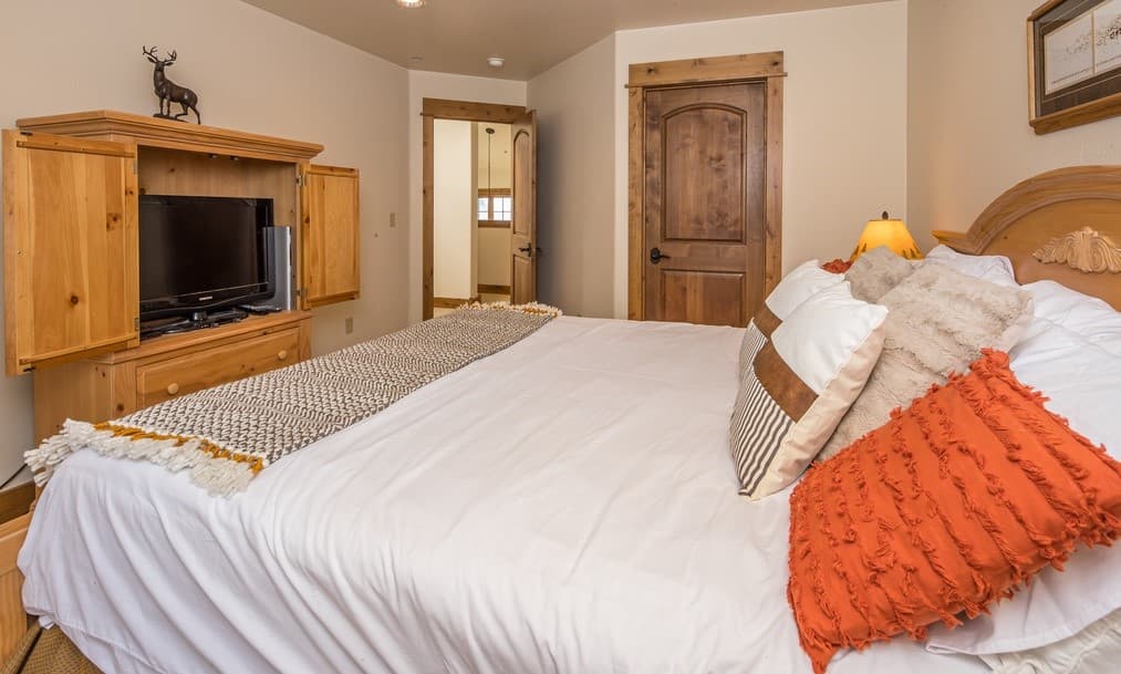 Runner Road Home - Image 15