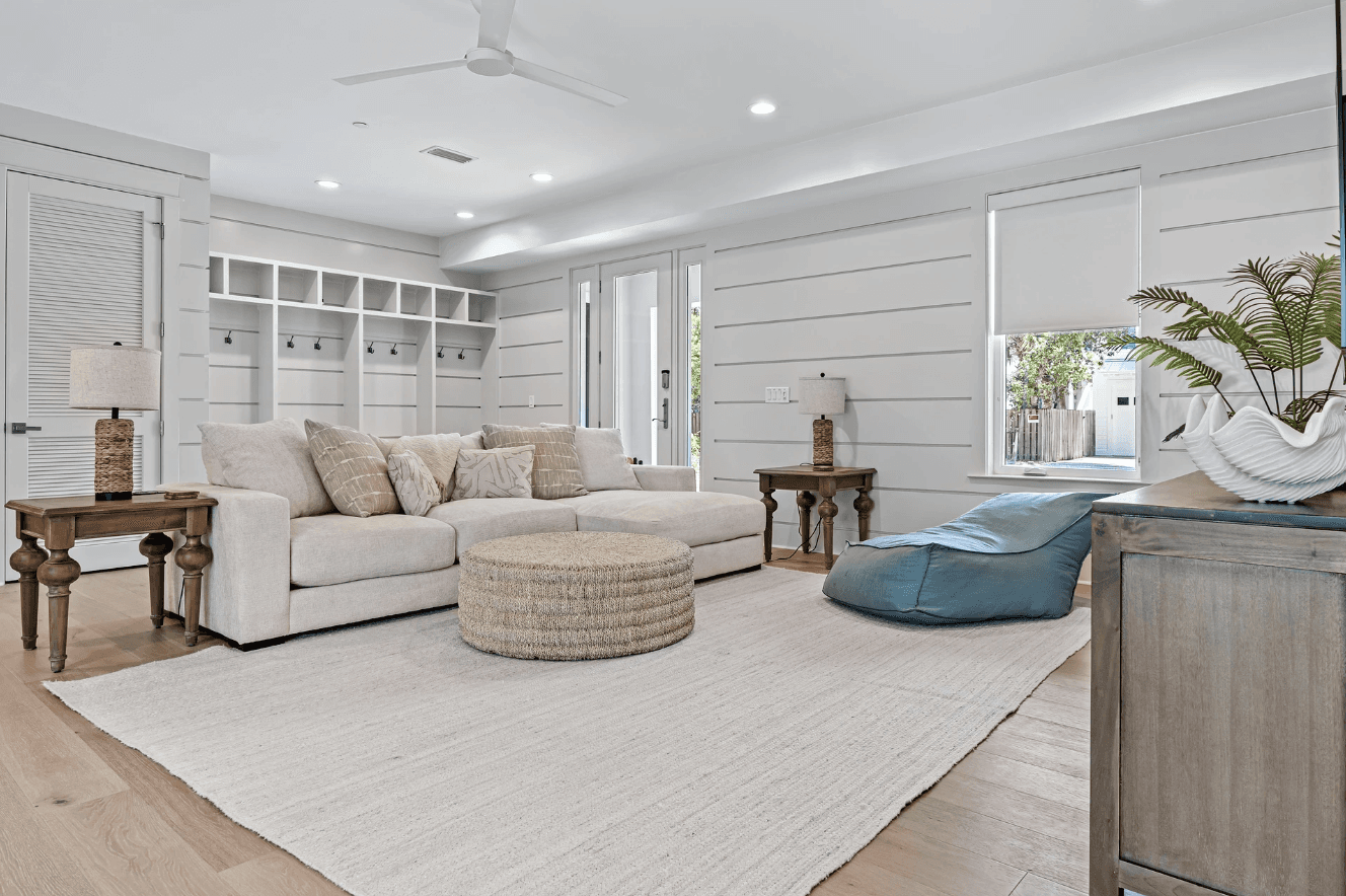 All Decked Out Seagrove - Image 13