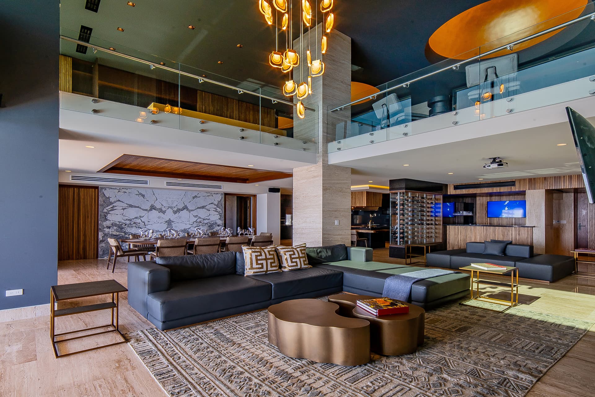 Maison De Cortes - Image 4