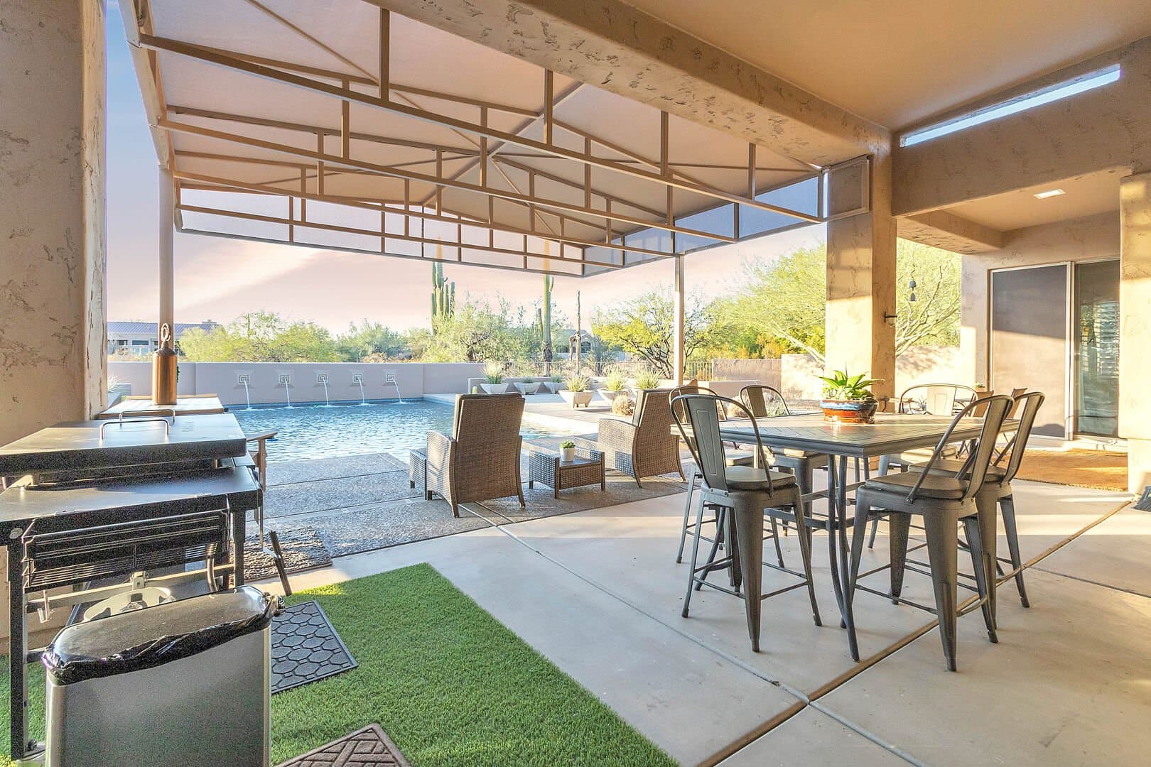 Scottsdale Redbird - Image 3