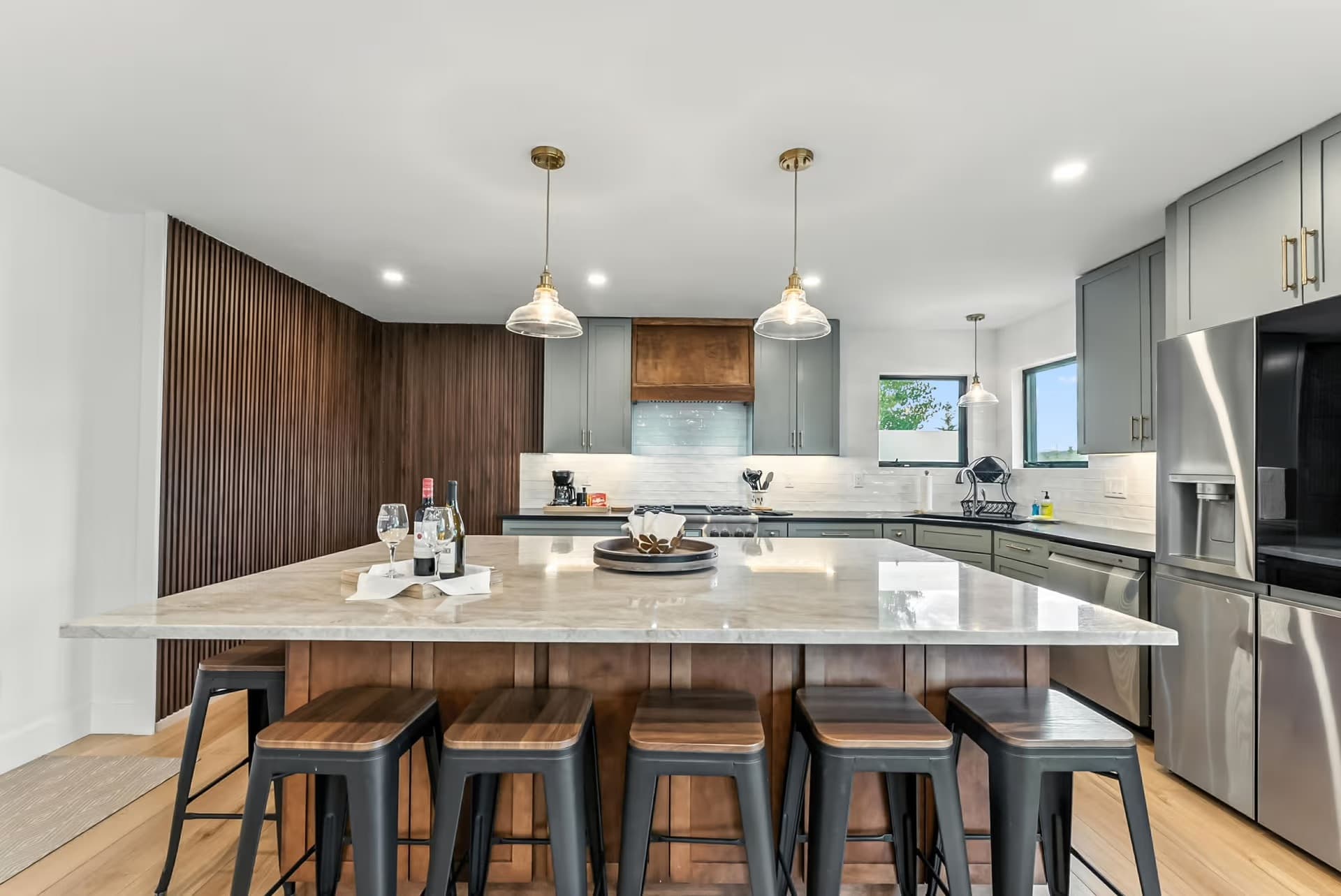 Snowbound Refuge - Image 5