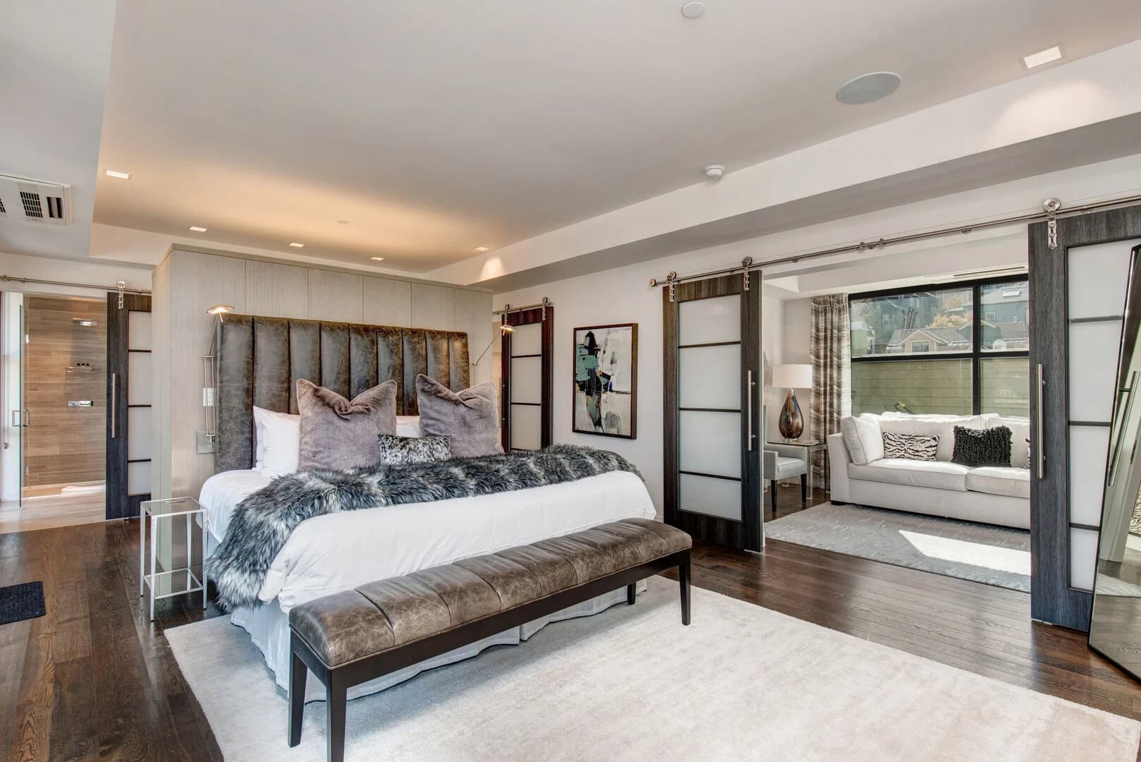 Parkite Penthouse - Image 17